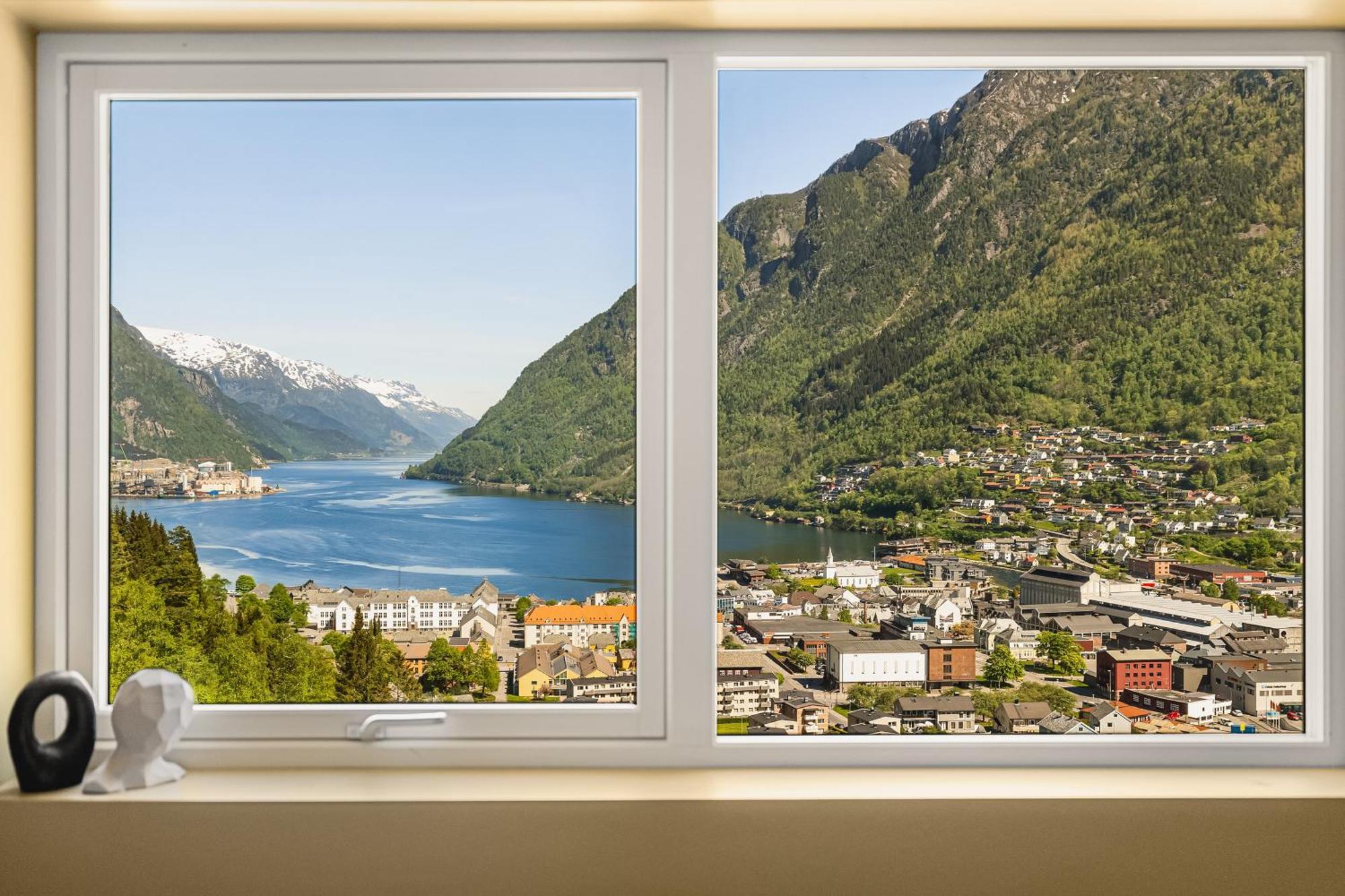 Atmosphere * Odda